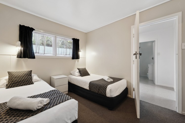 One Bedroom 5
