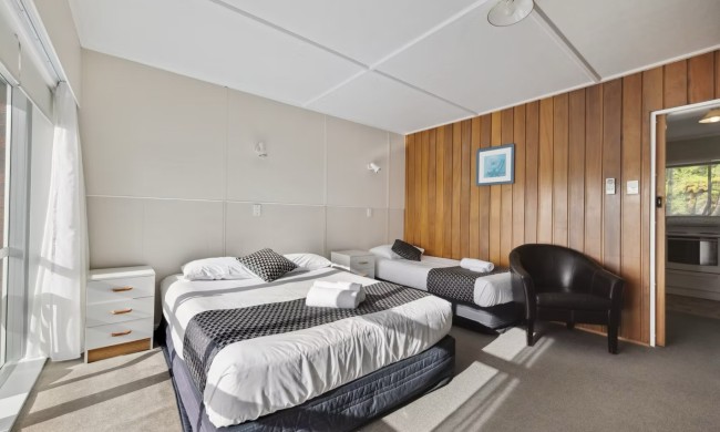 Queen Studio Motel